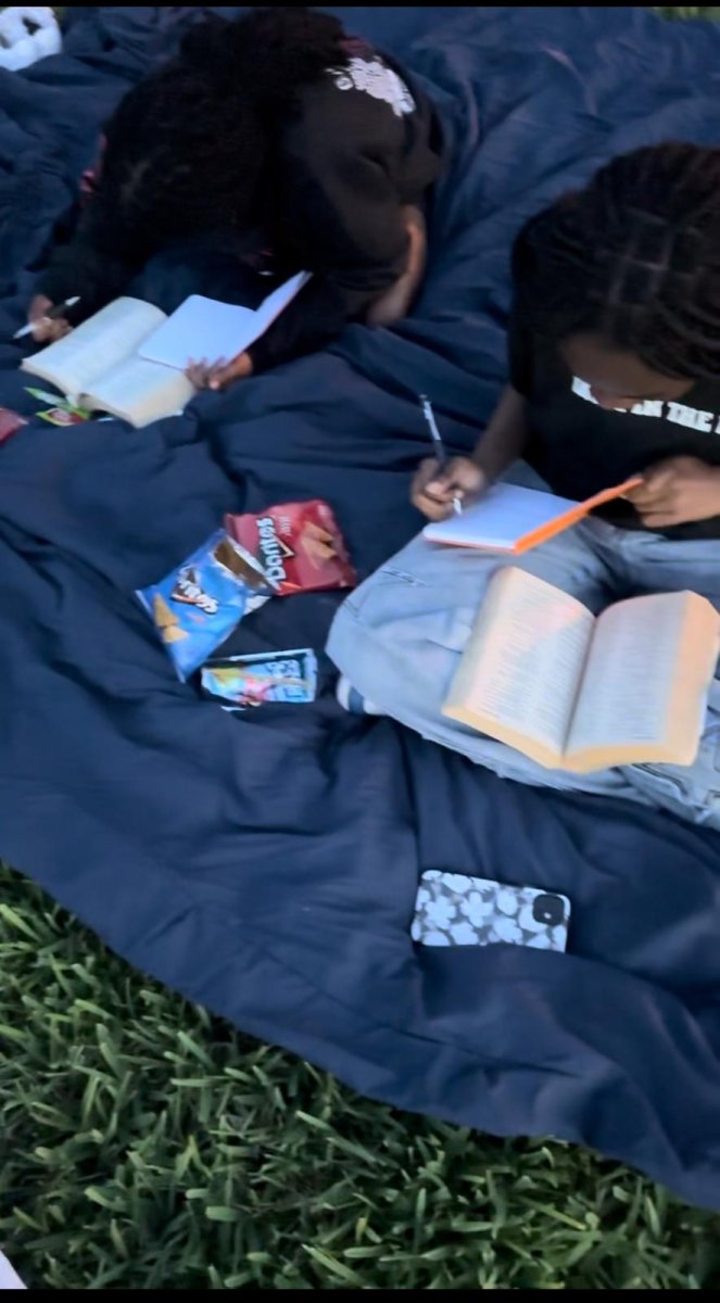 Photograph for story: Word On The Lawn